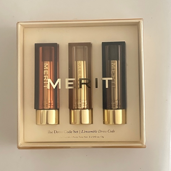 Merit | Makeup | In Box Merit Limited Edition Lipstick Set The Dress ...